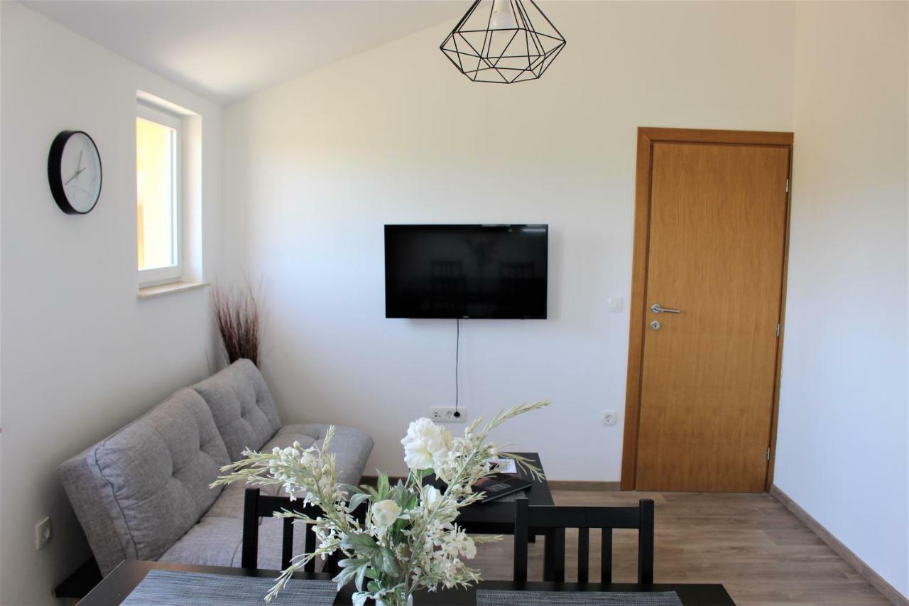 Horizont Apartman Kukci Dış mekan fotoğraf